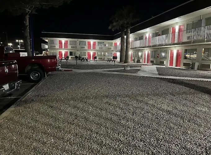 Rodeo Inn